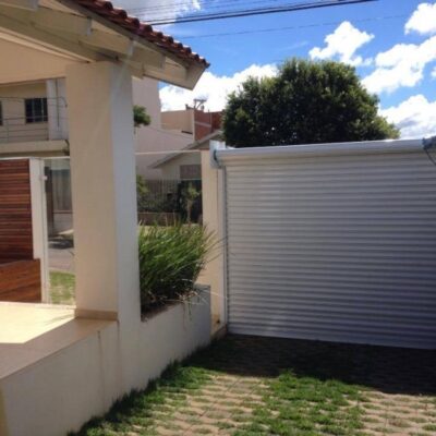 porta-residencial-automatica-enrolar-aco-